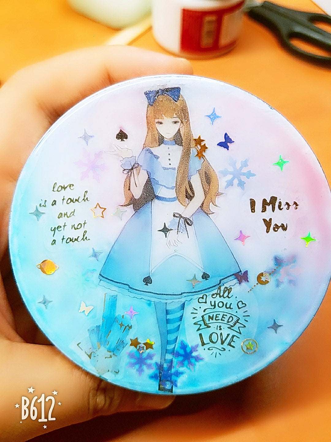 Tutorial: Cleaning box for makeup brush tape and sticker