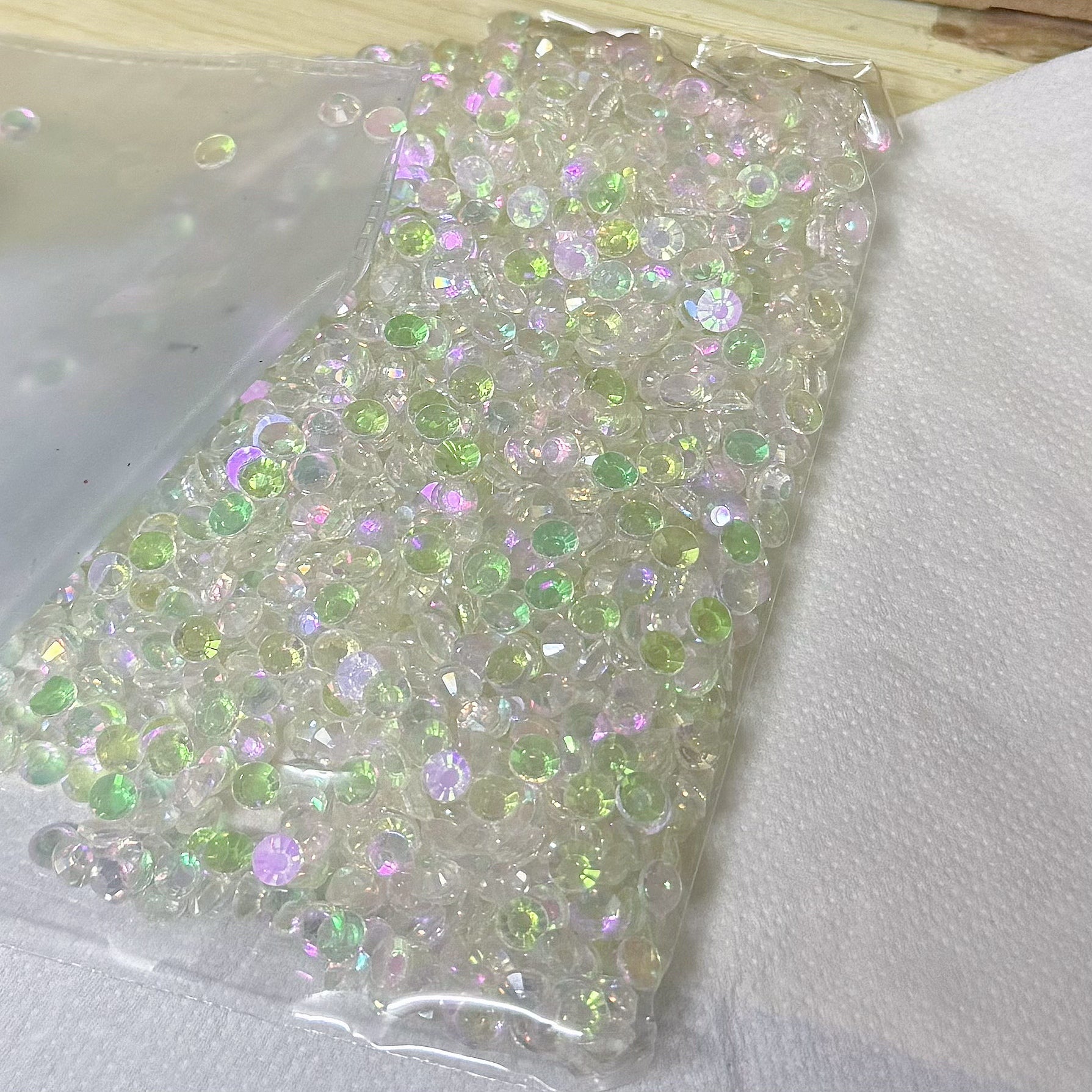 Pink Cover Green Flat Back Rhinestones FBRS253