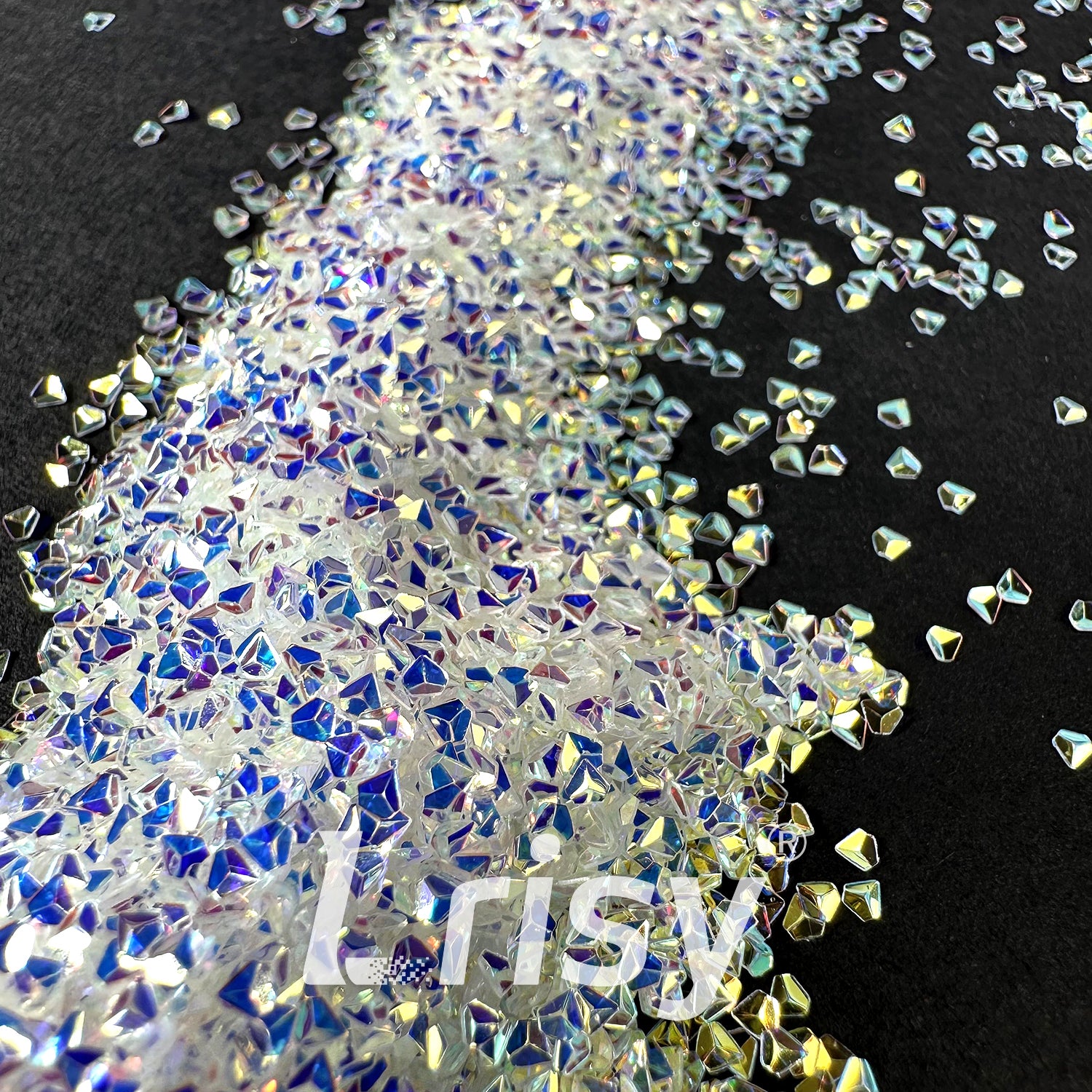 1.5mm 3D Diamond Shapes High Brightness Bluish Violet Blue Glitter WFC321