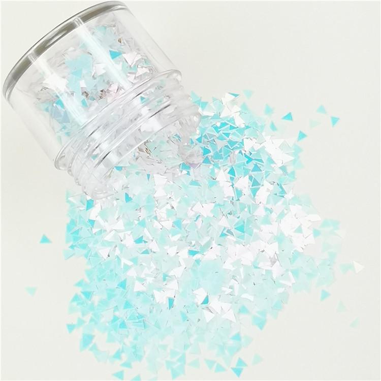 3mm Triangle Ice Blue Glitter C021R