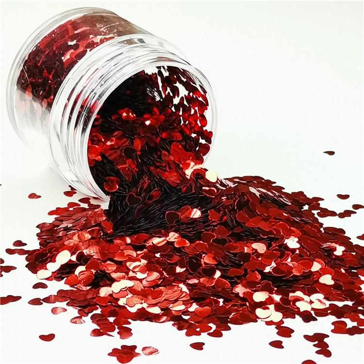 3mm Heart Shapes Red Glitter B0306