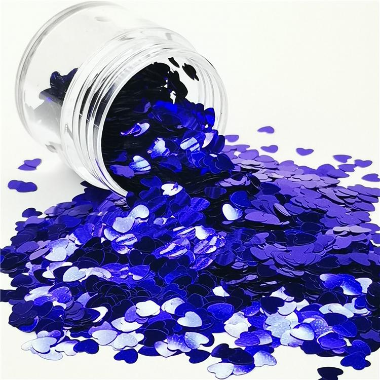 4mm Heart Shapes Sea Blue Glitter B0715