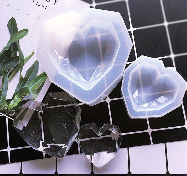 Faceted Heart Pack of 3 Silicone Resin Mold M-YMR-XXQM001